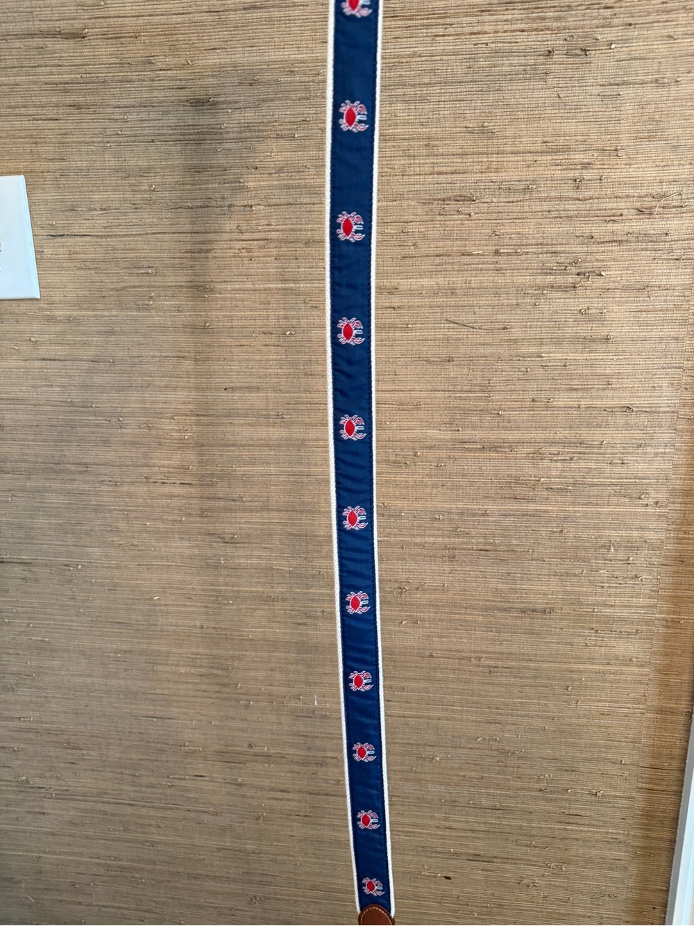 Country club prep.
Navy Embroidered Crab belt NWT
size 34, but fits like a 30.